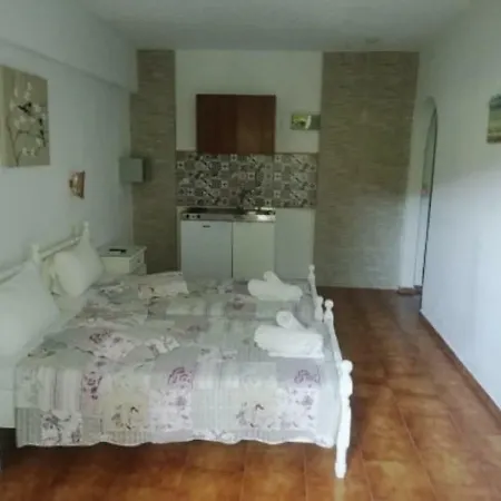 Panos Aparthotel