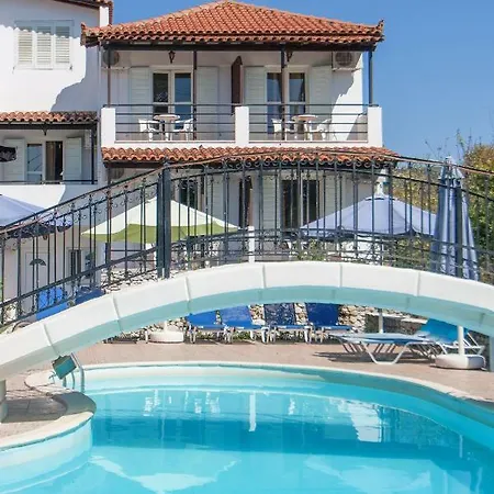 Hotel de apartamente Panos 3*